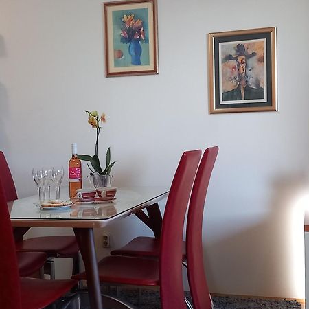 Apartment Harmony - Pleasant And Comfortable Place With A Balcony And A Secured Garage Σπλιτ Εξωτερικό φωτογραφία
