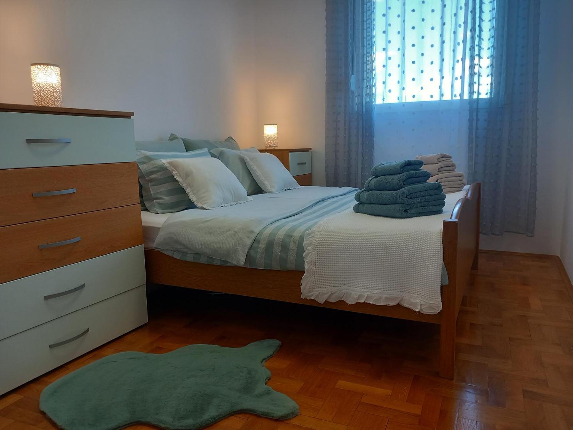 Apartment Harmony - Pleasant And Comfortable Place With A Balcony And A Secured Garage Σπλιτ Εξωτερικό φωτογραφία